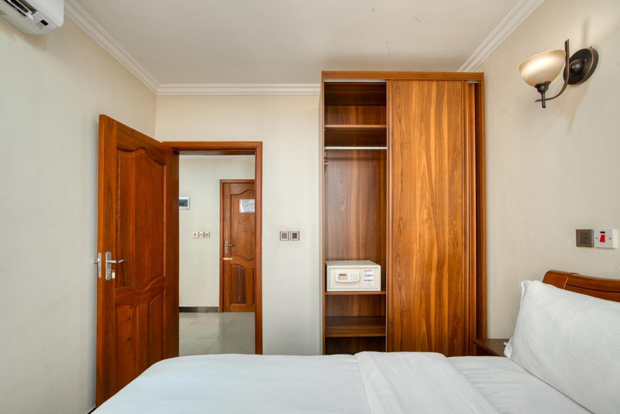 Kibo Palace Apartments Arusha Habitación foto